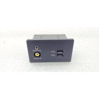 Адаптер AUX \ USB Infiniti Q50 V37 2013-2021 284H34GA2B