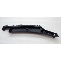 Водосток лобового стекла (жабо) Mazda 3 BL 2012 BBM4507P0A