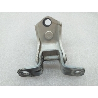 Петля двери Mazda 3 BL 2013 D46173240B