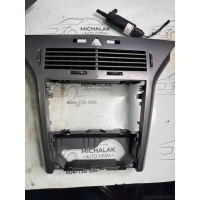 Рамка радио консоль opel astra iii h 13141091