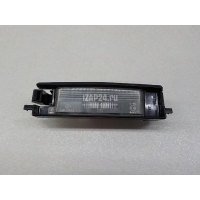 Фонарь подсветки номера Toyota RAV 4 (2000 - 2005) 8127142050