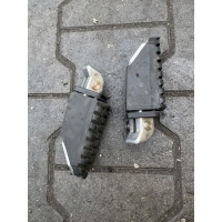 Подножки задняя triumph tiger 800 xca 18-20 рестайлинг t2084401 t2084402