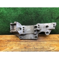 Кронштейн генератора Volkswagen Sharan 1 restailing 2001 R045903143C