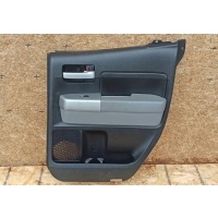Обшивка двери задней правой Toyota Tundra 2012 2012 67630-0C260-C0