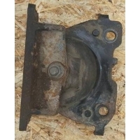 Опора двигателя Toyota Tundra 2012 2012 12361-0S020