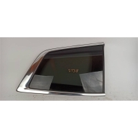 Стекло кузовное глухое правое Cadillac XT6 2022 84772550