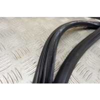 Уплотнитель tylnych prawych дверь toyota rav 4 iv _a4_ 6233142050 2.2l