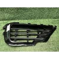 Решетка перед бампера Vw Touareg 2 Nf (2014-2018) 7P6854662D041