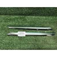 Молдинг решетки радиатора Mercedes-Benz Cls W218 C218 (2014-2017) A2188851174