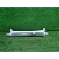 Накладка переднего бампера Toyota Hiace H200 (2010-2019) 5311126590