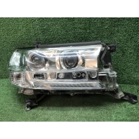 Фара правая Toyota Land Cruiser 200 (2015-2021) 8110560K12