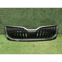 Решетка радиатора Skoda Octavia A7 (2017-2020) 5E0853653C041