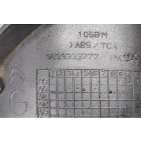 Решётка туманки citroën xsara пикассо n68 9639333777 1.6l дизель 80kw