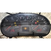 Спидометр audi oe 8l0920900b