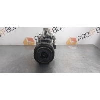 Компрессор кондиционера Mercedes-Benz C-class W203 2008 A0012305611