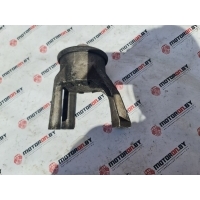 Подушка крепления двигателя Volkswagen Multivan 2012 7E0199849