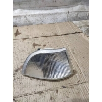 Поворотник правый Volvo V40 1 2000