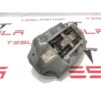 Суппорт передний правый Tesla Model 3 2022 1044622-00-E