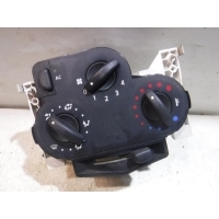 Блок управления отопителем Renault Logan I (2004—2009) 2005 6001547668