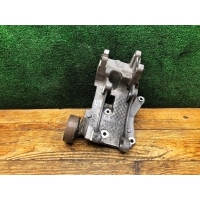 Кронштейн генератора Peugeot 407 2006 9643834880, 96348179