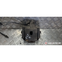 Суппорт передний правый Toyota RAV4 2 (XA20) 2003 FSX18B