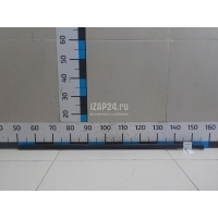 Накладка стекла переднего правого Mitsubishi Lancer (CS/Classic) (2003 - 2008) MR525756