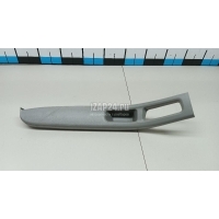Накладка двери передней левой Toyota Yaris (2005 - 2011) 742220D020B0
