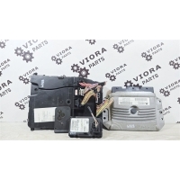 Блок управления двигателем Renault Megane 2 2009 8200785132, 8200509552, BOR8200785132, 8200125077, 285974543R, 8200780028, 8200412549, 8200525388
