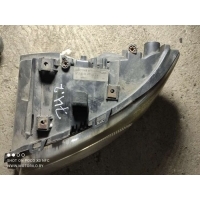 Фара левая Chrysler Voyager 4 2002 04857703AB