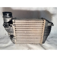 интеркулер левый Audi A6 4F/C6 4F0145805AC