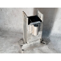 кронштейн усилителя переднего бампера Audi A4 B8/8K 8K0807134C,8K0807134D,8K0807134,8K0807134B