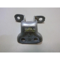 Петля двери передней левой нижняя Toyota Yaris (2005 - 2011) 6874033021