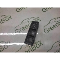 Блок управления стеклоподъемниками Mercedes GLK X204 рестайлинг 2013 A2049055302