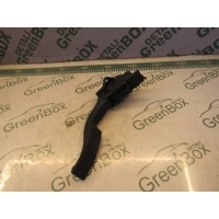 Педаль газа Mercedes CLA C117 2013 A2463001404