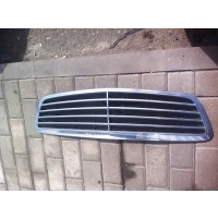 Решетка радиатора Mercedes S W220 2001 2208800383,A22088005837712,A2208800383,A22088003837712,A22088003839040