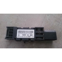 Датчик удара Mercedes C W203 2001 A0028200826A,A0028200826