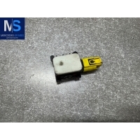Датчик удара Mercedes ML W164 2007 A0038202926