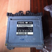 Блок управления двигателем Mercedes C W202 1998 A0215459832
