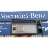 Фонарь салона (плафон) Mercedes E W124 1988 A1248202201,A1248201301,A1248210138,A1248206810