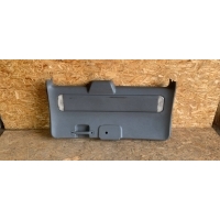 Обшивка крышки багажника Dodge Grand Caravan 4 2003