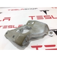 Кронштейн Tesla Model 3 2022 1086017-S0-A,1086017-00-D,1086017-00-C