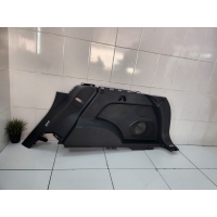 Обшивка багажника правая Geely Monjaro 2021- 8889286169B01