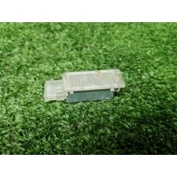 плафон салонный VW Touareg 2002-2010 25.11.2005 7l0947415