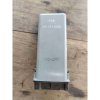 Блок управления центральным замком Peugeot 406 1997 9611914080