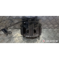 Суппорт передний левый Mitsubishi Pajero 3 2002