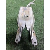 петля капота Suzuki Swift HT51S 2004 57410-84G00, 57420-84G00
