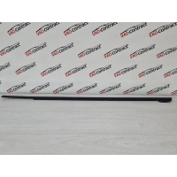 Уплотнитель стекла двери Skoda Rapid 2020 5JA837477