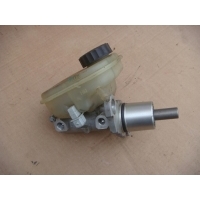цилиндр тормозной главный AUDI A8 (D2) 1994-2003 AUDI A8 (D2) 1994-2003 1996 4D0611021, 4D0611021A,