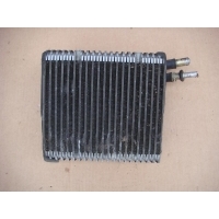 испаритель кондиционера JEEP GRAND CHEROKEE (ZJ) 1993-1998 JEEP GRAND CHEROKEE (ZJ) 1993-1998 4723518, Совместимые OEM номера 04723518,4723518AB,88919595