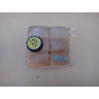 бачок расширительный MAZDA 3 (BK) 2003-2009 MAZDA 3 (BK) 2003-2009 2006 LF50-15-350C, Совместимые OEM номера 3M5H-8K218-DG
